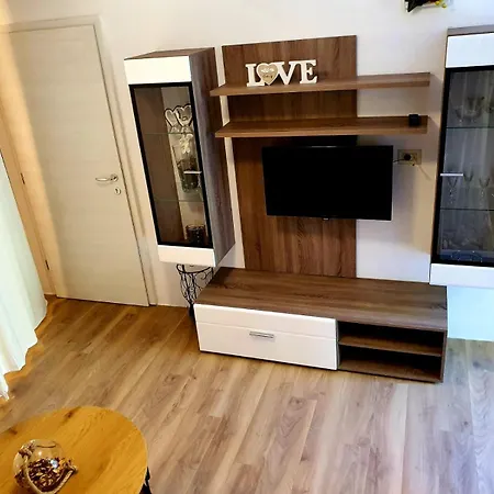 Apartments And Rooms Lucia&Veronica 3*